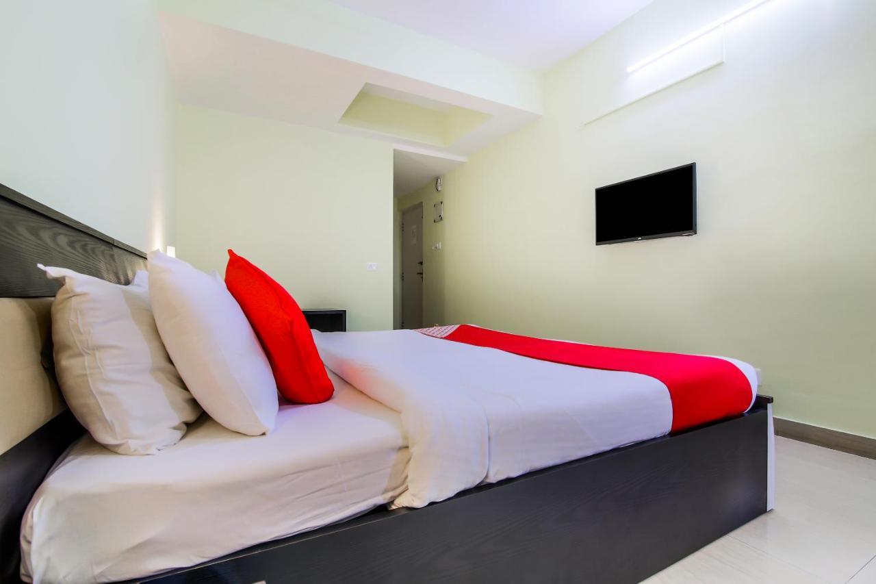Oyo 24761 All Seasons Guest House Madgao Buitenkant foto
