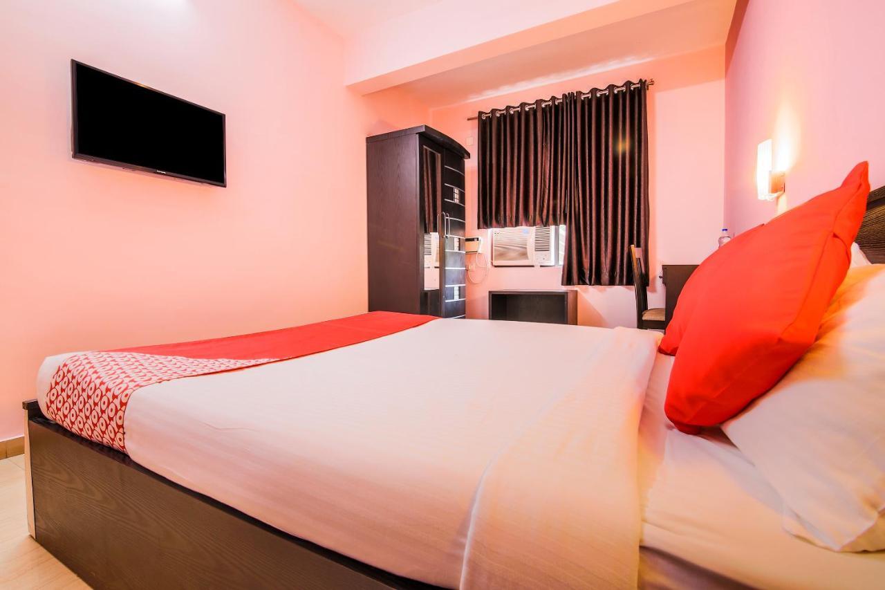 Oyo 24761 All Seasons Guest House Madgao Buitenkant foto